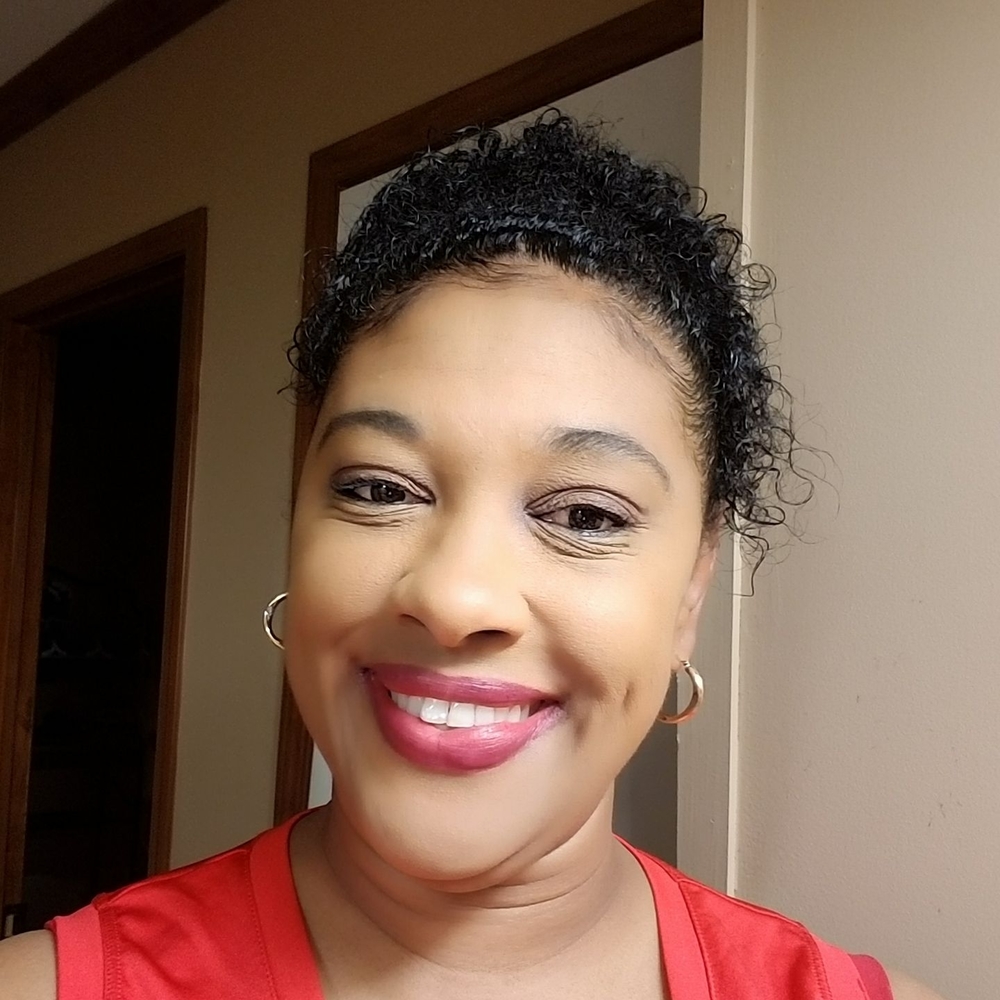 Meet your Posher, Akima